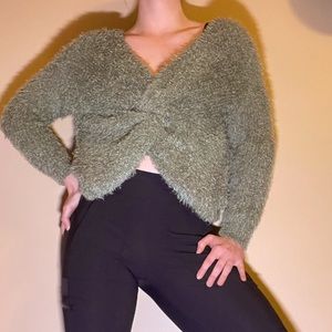 Very soft pre tied shirt